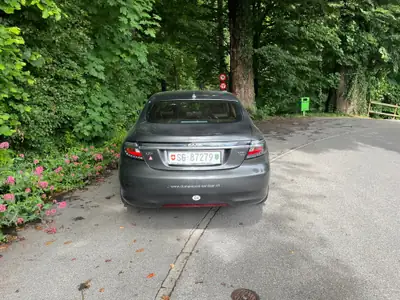 SAAB 9-5 2.0T Vector XWD — Berline suédoise à transmission intégrale — dettaglio