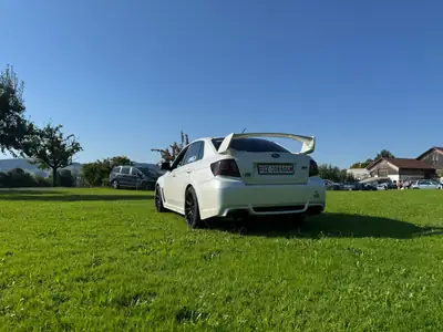 Subaru WRX STI Sport 2.5 Turbo 4WD — Performance brute et traction intégrale — rear view