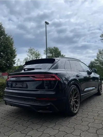 Audi Q8 50 TDI quattro — SUV premium diesel, 245 000 km, sans sinistre — interni