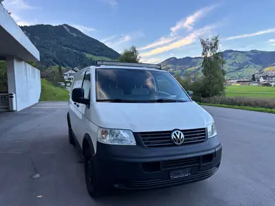 VW T5 2.5 TDI 4MOTION — Utilitaire polyvalent 4x4, entretien complet récent — Miniatura 10