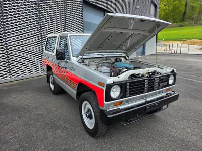 Nissan Patrol 4WD Hardtop 1981 — Légende tout-terrain, kilométrage préservé — Miniature 7