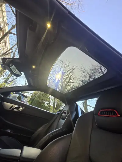Mercedes-Benz SLK 200 — Cabriolet sportif, toit panoramique, 49000 km seulement — Miniatura 18