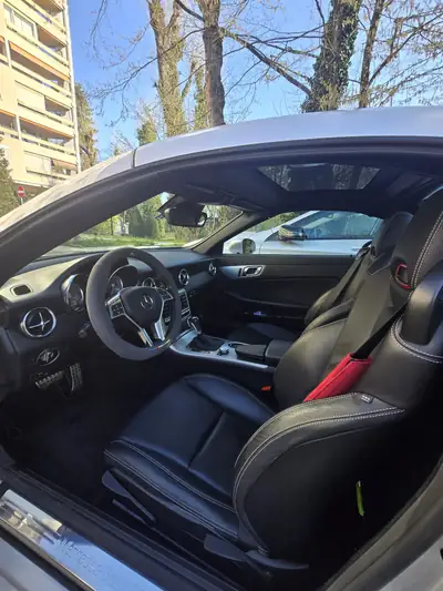Mercedes-Benz SLK 200 — Cabriolet sportif, toit panoramique, 49000 km seulement — Miniatura 16