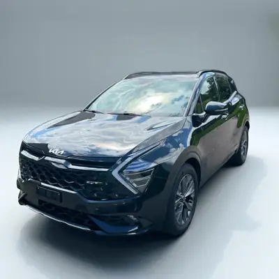 Kia Sportage 1.6T-GDi HEV GT-Line 4x4 — Hybride essence, 4 roues motrices, faible kilométrage — vue extérieure