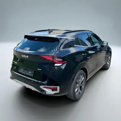 Kia Sportage 1.6T-GDi HEV GT-Line 4x4 — Hybride essence, 4 roues motrices, faible kilométrage — intérieur