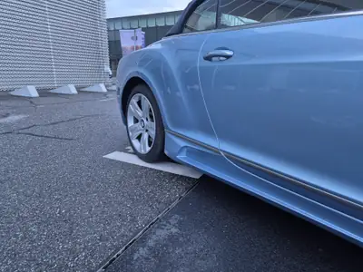 Bentley Continental GTC 6.0 Mansory — Cabriolet de prestige, 560 ch, rare et dynamique — détail