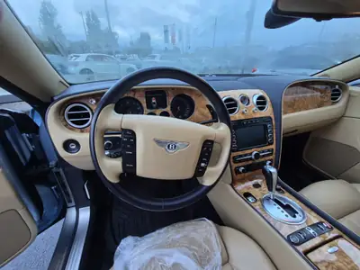 Bentley Continental GTC 6.0 Mansory — Cabriolet de prestige, 560 ch, rare et dynamique — Miniature 16