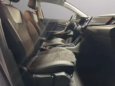 Opel Grandland 1.6 Hybrid — SUV polyvalent hybride, très bas kilométrage — Miniatur 11
