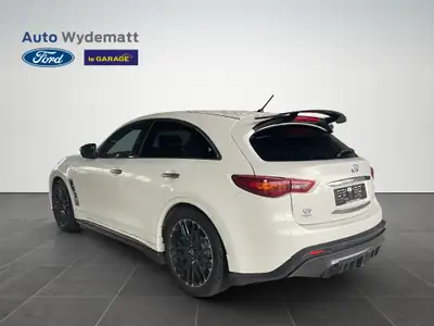 INFINITI FX50 S Vettel Edition AWD — SUV coupé exclusif, 420 ch, exemplaire rare — interior