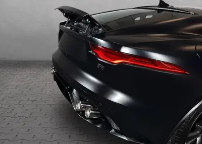 Jaguar F-Type Coupé 5.0 V8 Last Edition R75 AWD — Superbe sportive britannique, quasi neuve — Miniatura 17