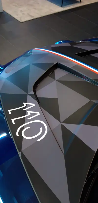 Alpine A110 R Pikes Peak — Édition mondiale limitée, 301 ch purs et exclusivité suisse — Miniature 13
