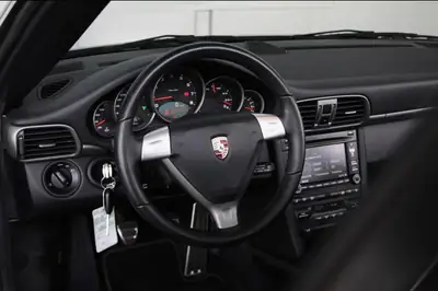 Porsche 911 Targa 4 — Cabriolet sportif 2009, 345 ch et toit rétractable — Miniatur 7