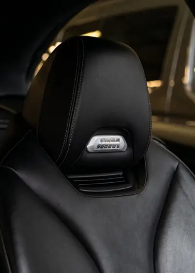 BMW M4 Cabriolet — Roadster de prestige, 431 ch et toile électrique — Miniatura 7