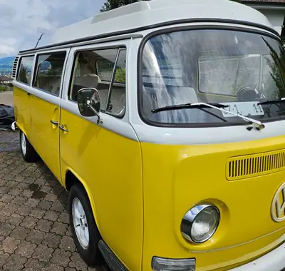 VW T2 1972 Veteranenfahrzeuge — Bus légendaire, 95'000 km, état d'exception — Seitenansicht