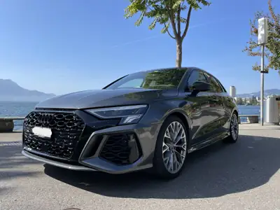 Audi RS3 Sportback 2.5 TSI quattro — 400 ch, première main, 53 000 km seulement — exterior view