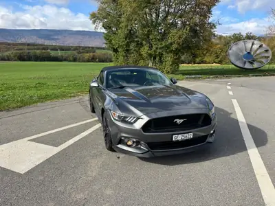 Ford Mustang Convertible 5.0 V8 GT — Cabriolet légendaire, 422 ch purs — intérieur