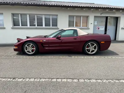 Chevrolet Corvette C5 50th Anniversary — Cabriolet légendaire, 51'000 km seulement — Außenansicht