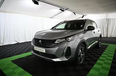 Peugeot 3008 300e Hybrid4 GT — SUV hybride rechargeable haute performance, 23'000 km — Außenansicht