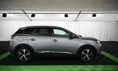 Peugeot 3008 300e Hybrid4 GT — SUV hybride rechargeable haute performance, 23'000 km — Miniatur 7