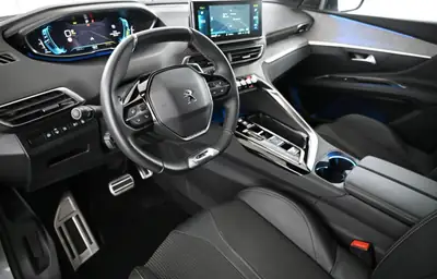 Peugeot 3008 300e Hybrid4 GT — SUV hybride rechargeable haute performance, 23'000 km — Miniatur 11