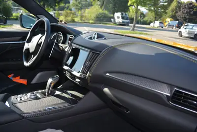 Maserati Levante 3.0 V6 Modena S — SUV premium jaune éclatant, 430 ch et rouage intégral — Miniatura 9