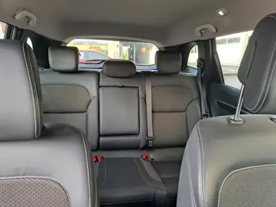 Renault Koleos 1.3 EDC Intens — SUV élégant, moteur efficient et 35 000 km seulement — tableau de bord
