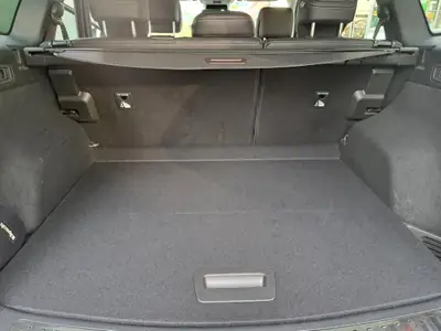 Renault Koleos 1.3 EDC Intens — SUV élégant, moteur efficient et 35 000 km seulement — intérieur