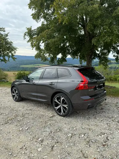 Volvo XC60 T8 eAWD PluginHybrid Black Edition — SUV premium hybride rechargeable, 33'000 km seulement — Miniatur 12