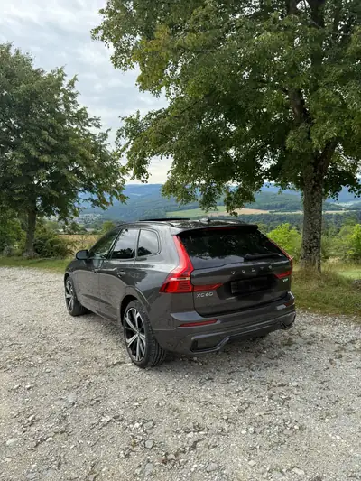 Volvo XC60 T8 eAWD PluginHybrid Black Edition — SUV premium hybride rechargeable, 33'000 km seulement — Miniatur 14