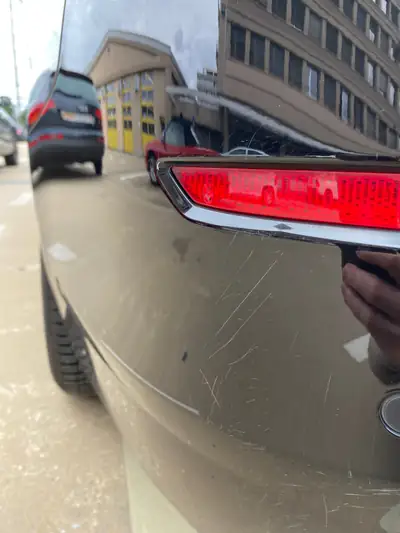 BMW 520d Steptronic — Berline premium diesel, 80'000 km, entretien optimal — Miniatura 8