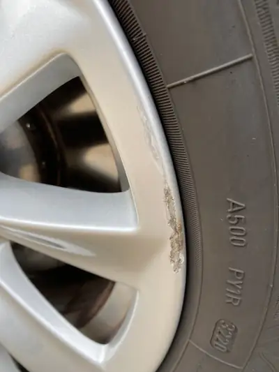 BMW 520d Steptronic — Berline premium diesel, 80'000 km, entretien optimal — Miniatura 9