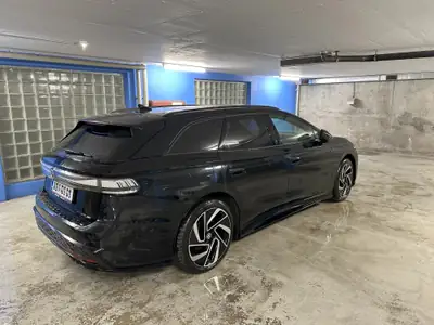 VW ID.7 Tourer GTX 86 kWh — SUV électrique performant, 4 roues motrices, 40 000 km — arrière
