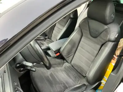 VW Passat Variant R36 4Motion — Break sportif 300 ch, transmission intégrale et équipements premium — cruscotto