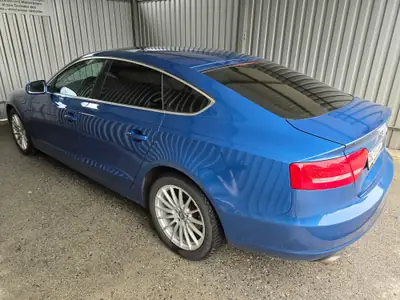 Audi A5 Sportback 2.0 TFSI — Élégance et dynamisme, sans accident — Innenraum