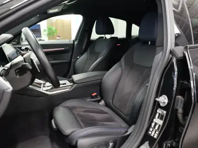 BMW M440i xDrive Gran Coupé — Sportivité et élégance hybride 48V — dettaglio