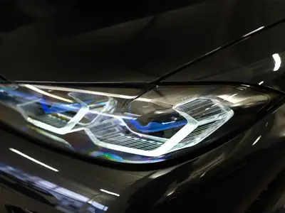 BMW M440i xDrive Gran Coupé — Sportivité et élégance hybride 48V — cruscotto