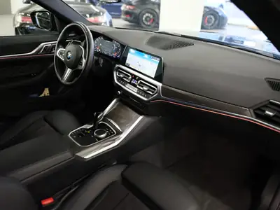 BMW M440i xDrive Gran Coupé — Sportivité et élégance hybride 48V — Miniatura 14