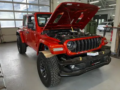 Jeep Wrangler Rubicon Recon Xtreme 2024 — One of One, 4x4 légendaire orange métallisé — Miniature 22