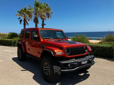 Jeep Wrangler Rubicon Recon Xtreme 2024 — One of One, 4x4 légendaire orange métallisé — Miniature 27