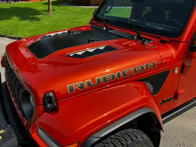 Jeep Wrangler Rubicon Recon Xtreme 2024 — One of One, 4x4 légendaire orange métallisé — Miniature 29