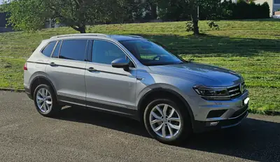 VW Tiguan Allspace 2.0 TSI 190 ch — 7 places, tout-terrain 4Motion, moteur puissant — Miniature 7