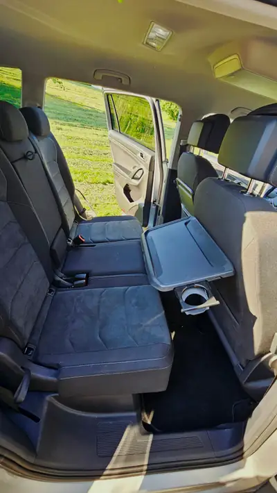 VW Tiguan Allspace 2.0 TSI 190 ch — 7 places, tout-terrain 4Motion, moteur puissant — Miniature 11
