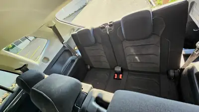 VW Tiguan Allspace 2.0 TSI 190 ch — 7 places, tout-terrain 4Motion, moteur puissant — Miniature 14