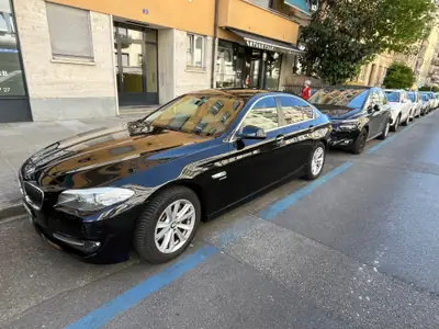 BMW 528 xDrive 2011 — Berline de prestige, motricité intégrale et kilométrage modéré — Seitenansicht