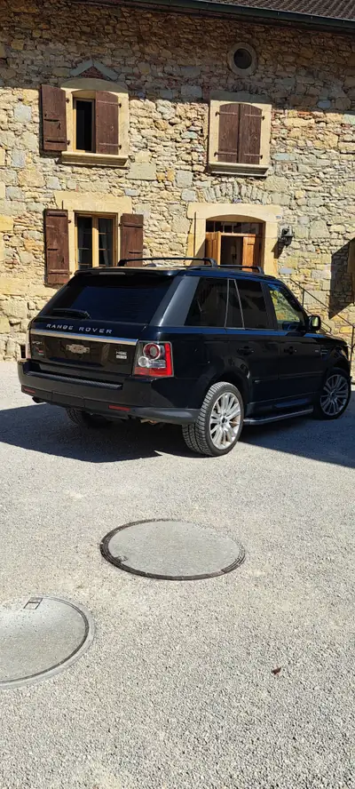 Range Rover Sport 3.0 SDV6 HSE — Diesel puissant, 60'000 km seulement — côté