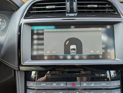 Jaguar F-Pace 3.0 TD R-Sport AWD — SUV premium diesel, 86'000 km, sans sinistre — Miniatura 7