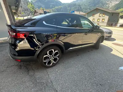 Renault Arkana 1.3 TCe Techno — SUV compact hybride mild, 57 000 km seulement — vista esterna