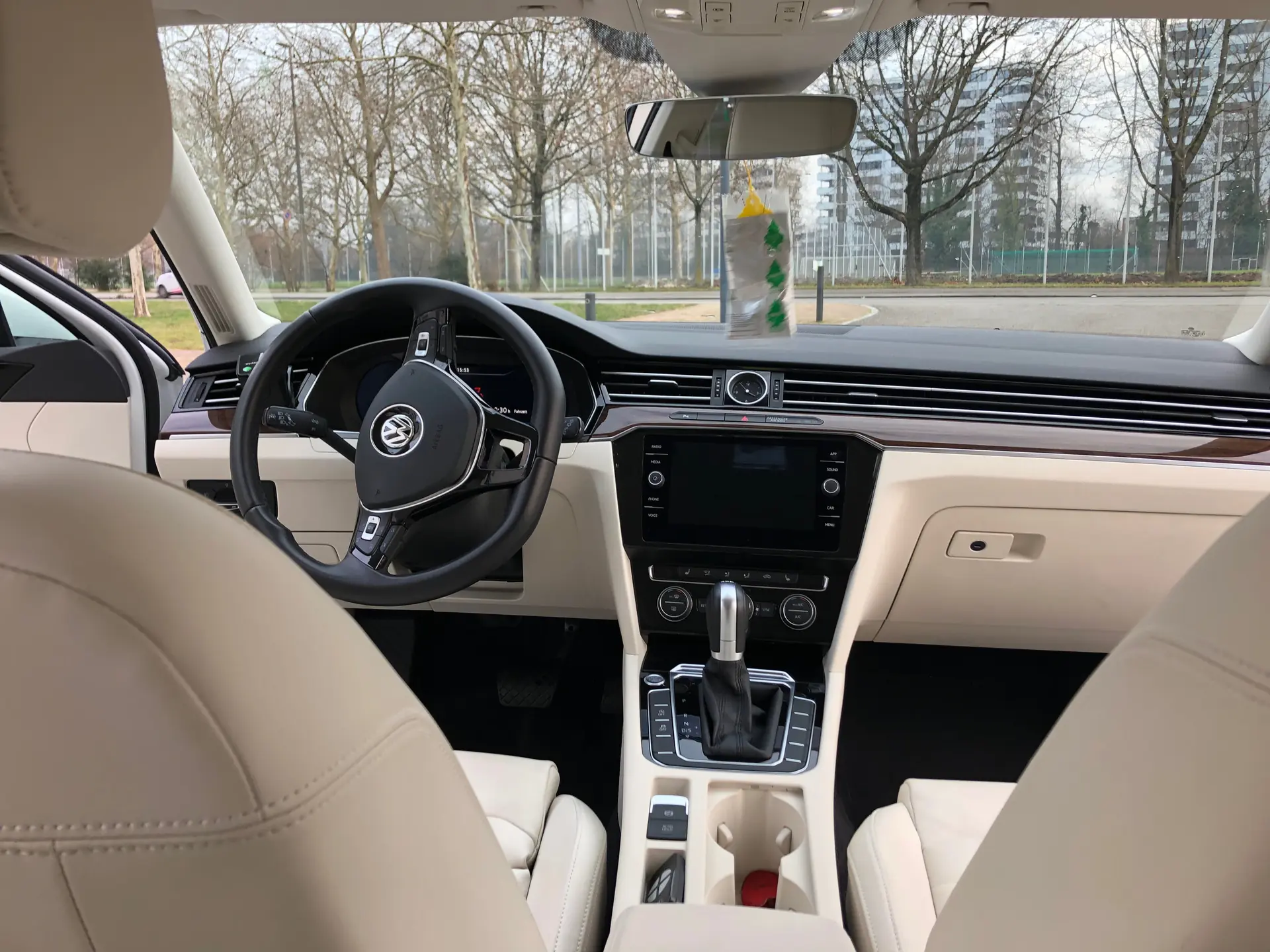 Volkswagen Passat 2017 occasion Binningen — 2