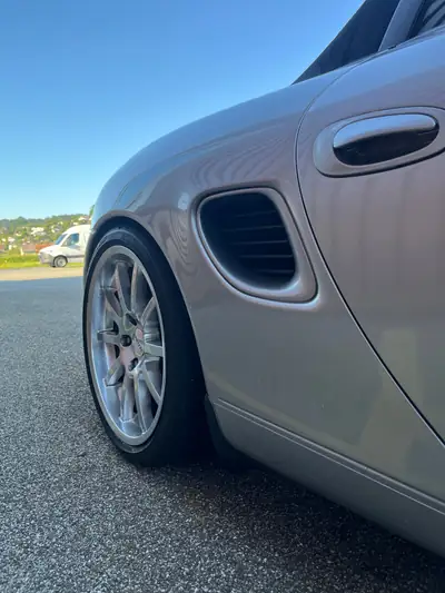 Porsche Boxster S 3.2 — Roadster légendaire, 252 ch et entretien récent — détail