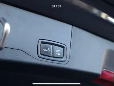 Porsche Taycan 4S Cross Turismo — Électrique haute performance, 72000 km, service récent — Thumbnail 23